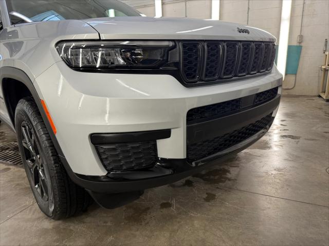 2024 Jeep Grand Cherokee L Altitude X 4x4 2024 Jeep Grand Cherokee L Altitude X 4x4