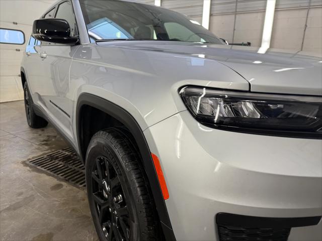 2024 Jeep Grand Cherokee L Altitude X 4x4 2024 Jeep Grand Cherokee L Altitude X 4x4