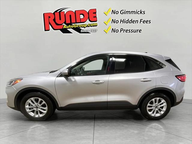 2020 Ford Escape SE 2020 Ford Escape SE