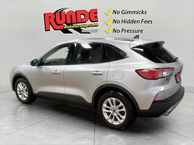 2020 Ford Escape SE 2020 Ford Escape SE