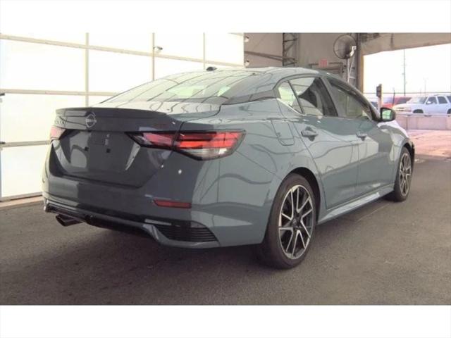 2024 Nissan Sentra SR Xtronic CVT 2024 Nissan Sentra SR Xtronic CVT