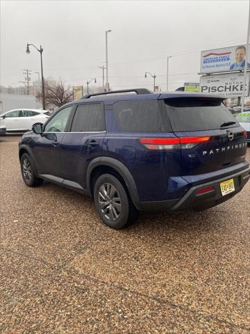 2024 Nissan Pathfinder SV 4WD