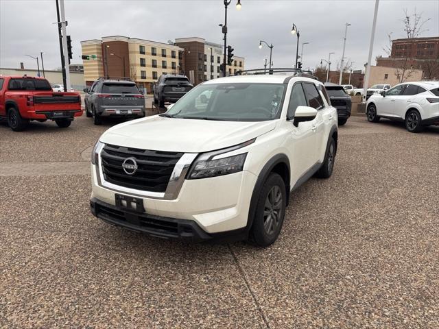 2024 Nissan Pathfinder SV 4WD
