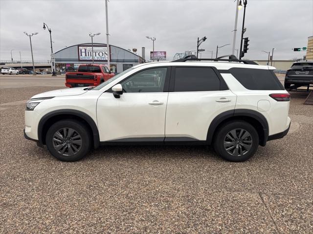 2024 Nissan Pathfinder SV 4WD