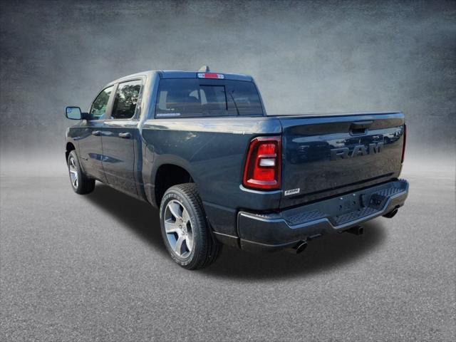 2026 RAM Ram 1500 RAM 1500 EXPRESS CREW CAB 4X2 57 BOX