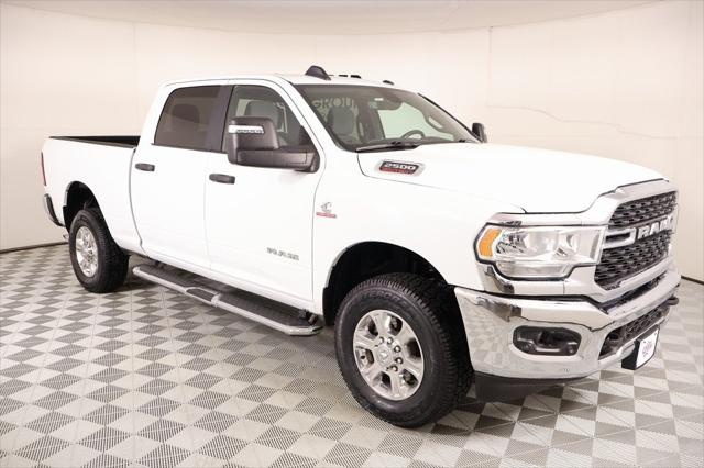 2024 RAM 2500 Big Horn Crew Cab 4x4 64 Box