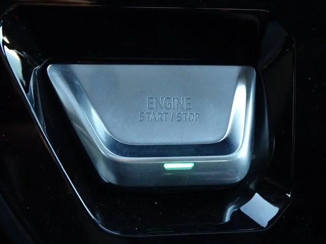 2023 GMC Sierra 1500 4WD Crew Cab Short Box Denali
