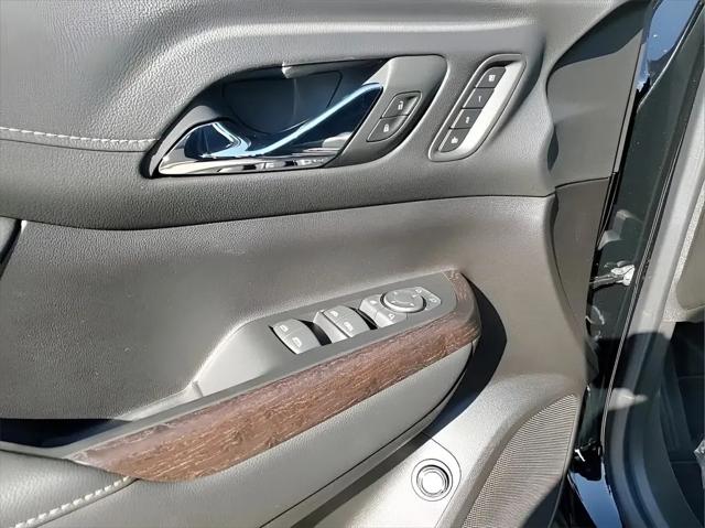 2023 GMC Acadia AWD Denali