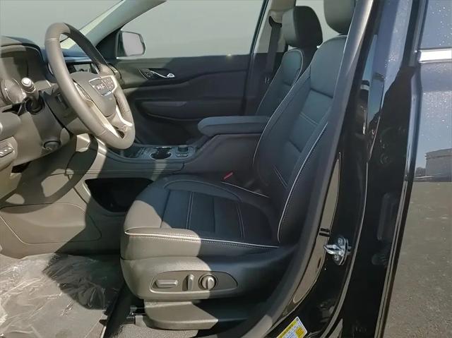 2023 GMC Acadia AWD Denali