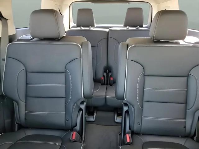 2023 GMC Acadia AWD Denali