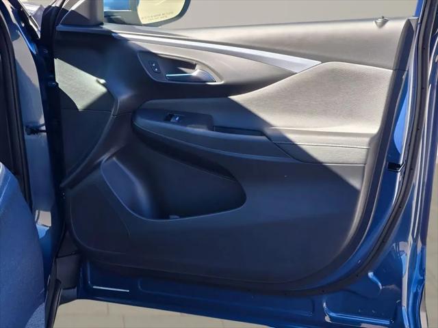 2026 Buick NV Preferred FWD
