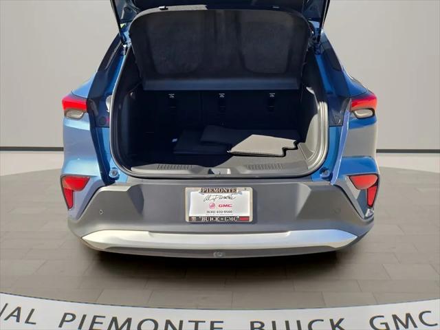 2026 Buick NV Preferred FWD