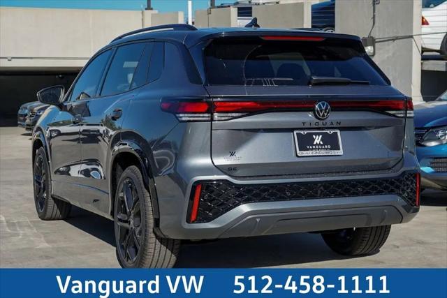 2026 Volkswagen Tiguan SE R-Line Black