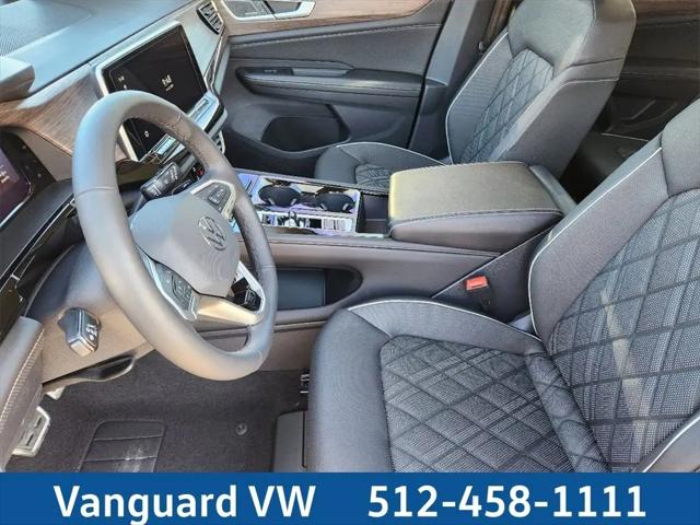 2025 Volkswagen Atlas 2.0T SEL Premium R-Line