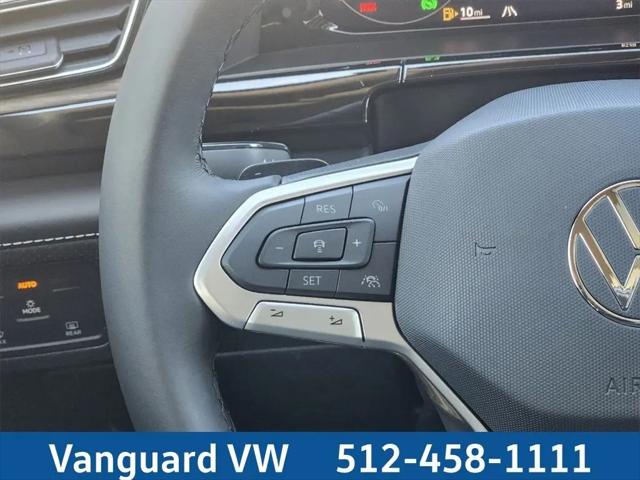 2025 Volkswagen Atlas 2.0T SEL Premium R-Line