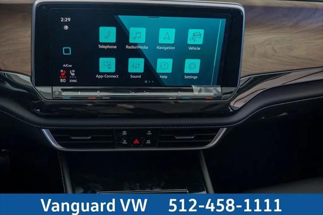 2026 Volkswagen Atlas SE with Technology