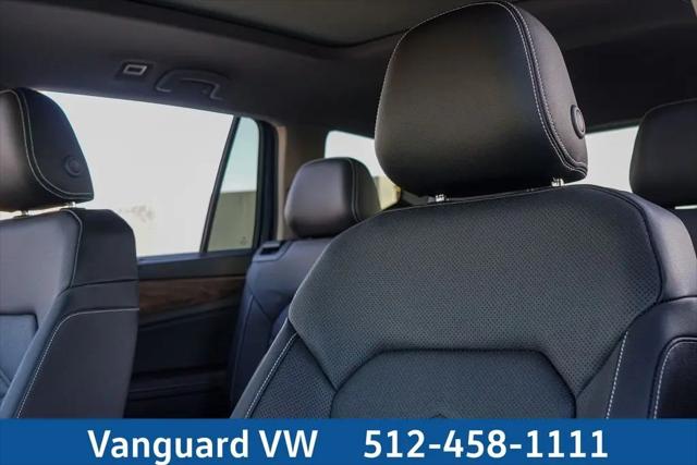 2026 Volkswagen Atlas SE with Technology
