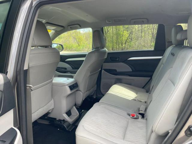 2017 Toyota Highlander LE Plus