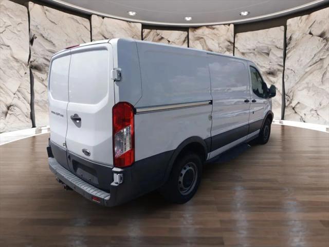 2018 Ford Transit w/Sliding Side Door w/RWB