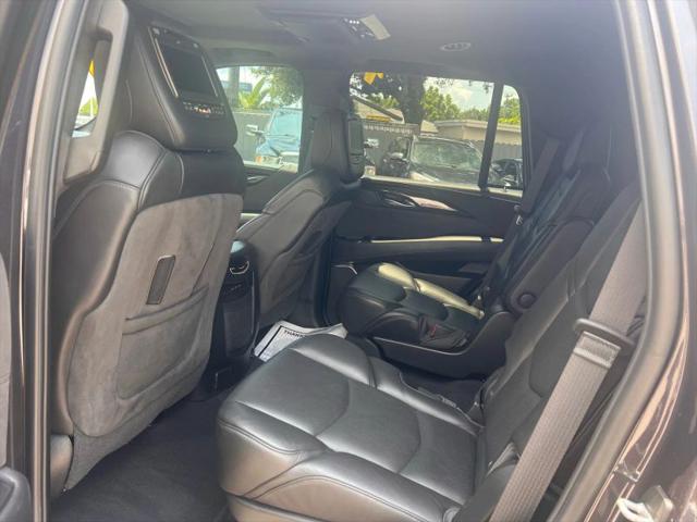 2018 Cadillac Escalade Platinum