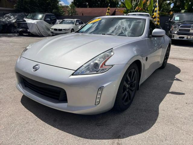 2017 Nissan 370Z Base
