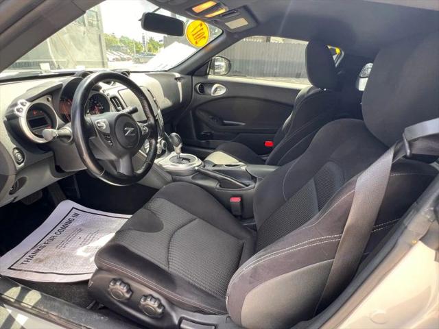 2017 Nissan 370Z Base