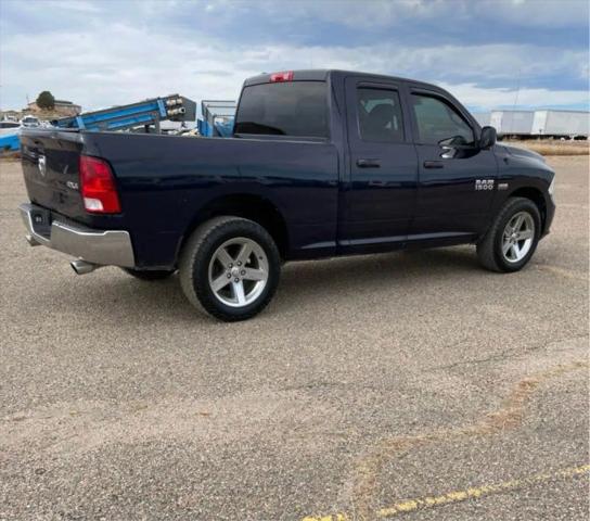 2017 Ram 1500 Express Quad Cab 4x4 6'4" Box