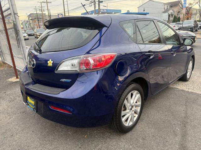 2013 Mazda Mazda3 i Grand Touring