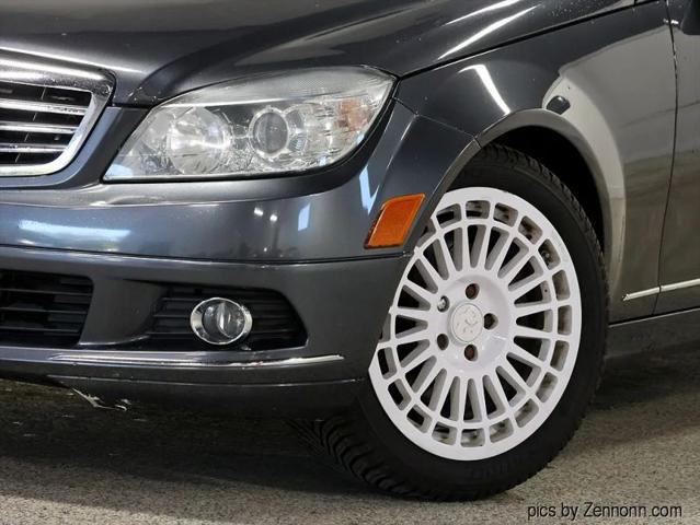 2011 Mercedes-Benz C-CLASS C 300 Luxury 4MATIC