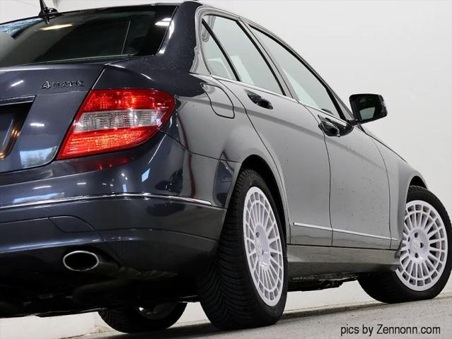 2011 Mercedes-Benz C-CLASS C 300 Luxury 4MATIC
