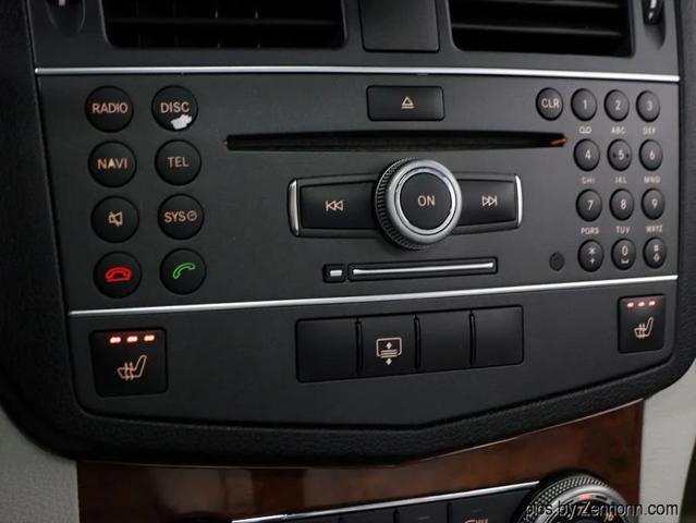 2011 Mercedes-Benz C-CLASS C 300 Luxury 4MATIC