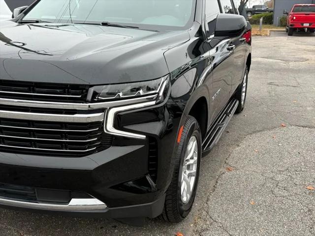2021 Chevrolet Suburban 2WD LT