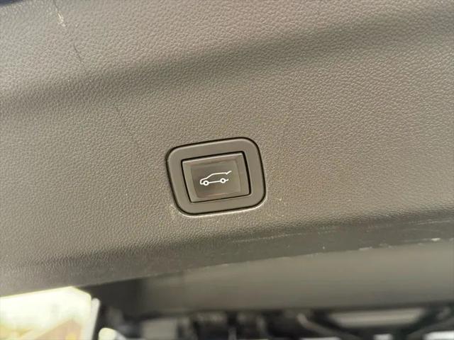 2021 Chevrolet Suburban 2WD LT