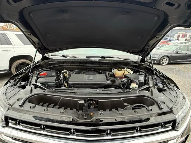 2021 Chevrolet Suburban 2WD LT