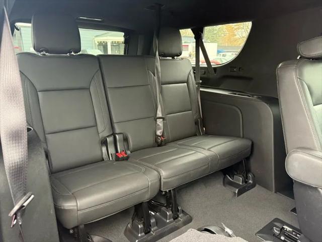 2021 Chevrolet Suburban 2WD LT