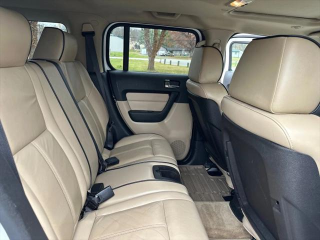 2008 HUMMER H3 Base