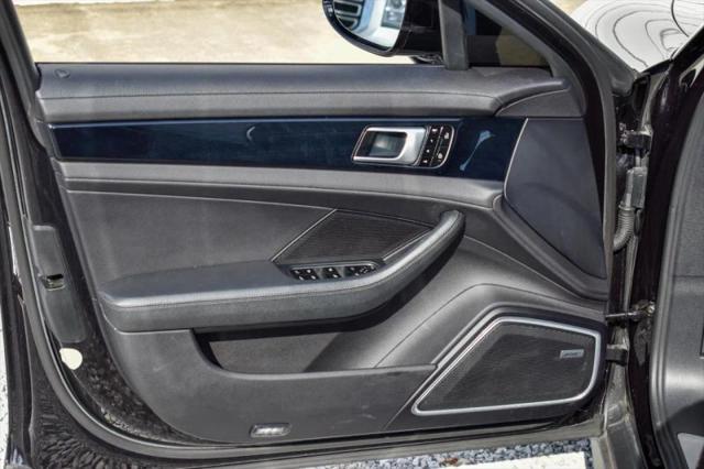 2021 Porsche Panamera 4