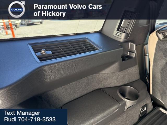 2026 Volvo XC90 Plus, B6 AWD Gas (mild hybrid), Gasoline, Bright, 7 Seats