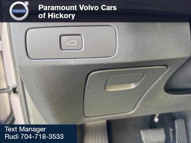 2026 Volvo XC90 Plus, B6 AWD Gas (mild hybrid), Gasoline, Bright, 7 Seats