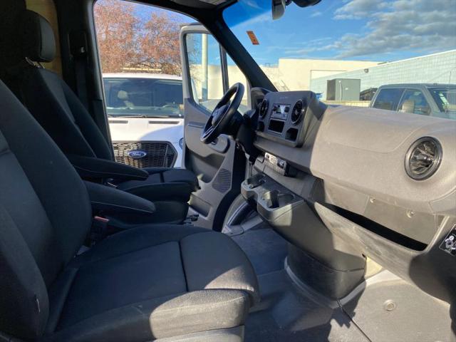 2022 Mercedes-Benz Sprinter 1500 Standard Roof I4