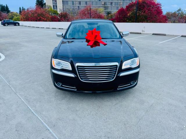 2012 Chrysler 300 Limited