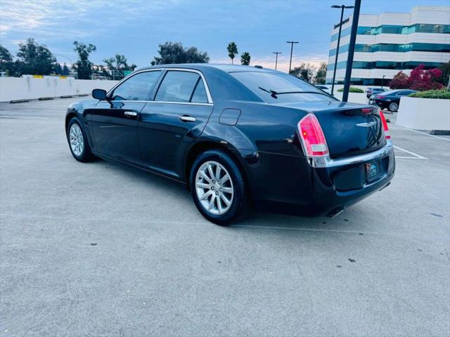 2012 Chrysler 300 Limited
