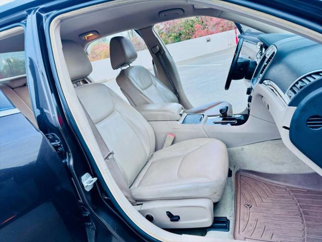 2012 Chrysler 300 Limited