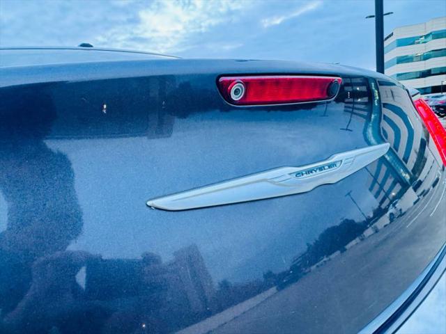 2012 Chrysler 300 Limited