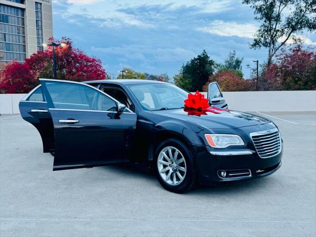 2012 Chrysler 300 Limited