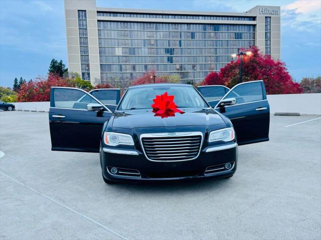 2012 Chrysler 300 Limited