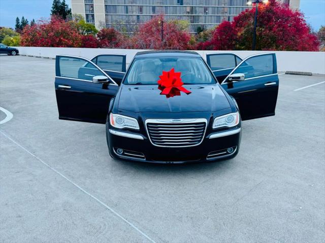 2012 Chrysler 300 Limited