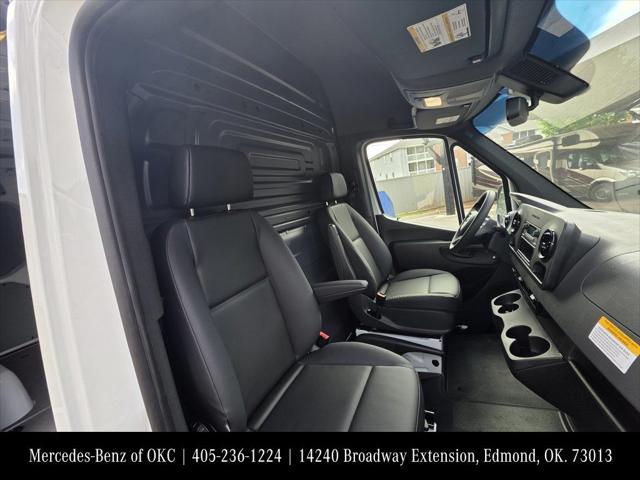 2026 Mercedes-Benz Sprinter 2500 Standard Roof 4-Cyl Diesel HO