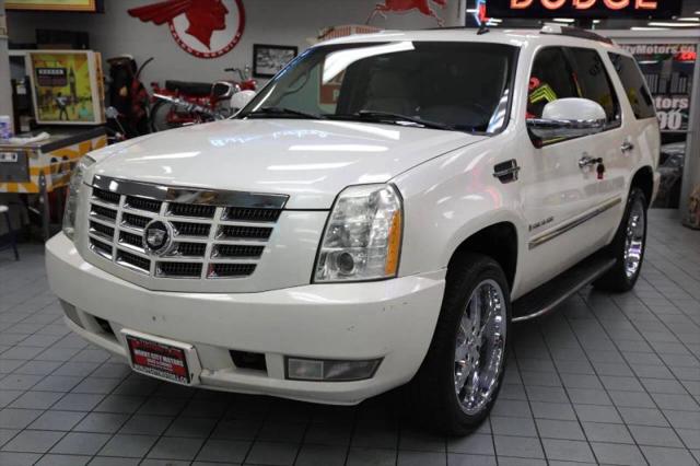 2007 Cadillac Escalade Standard