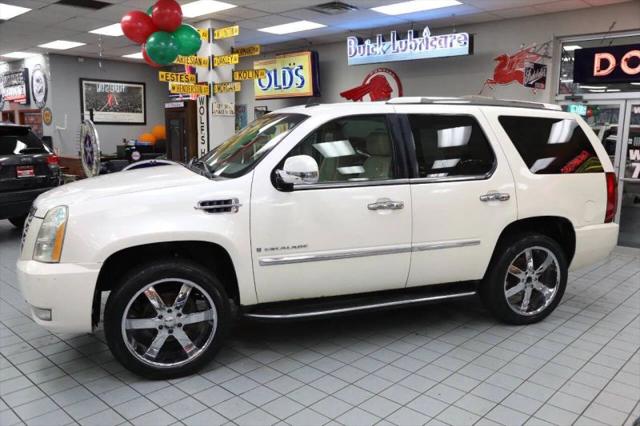 2007 Cadillac Escalade Standard